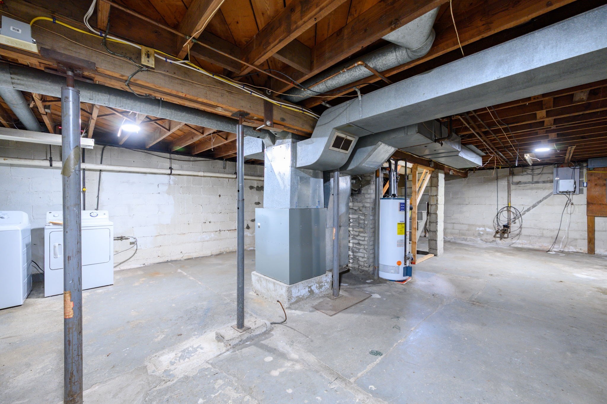 13 Hemlock Rd
