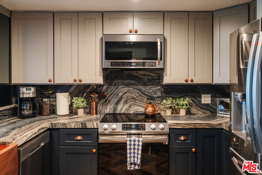 2170 E Century Park Unit: 1805