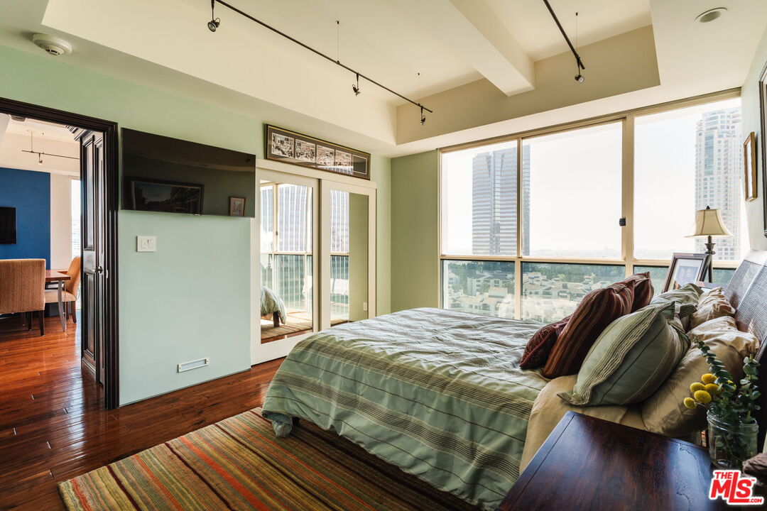 2170 E Century Park Unit: 1805