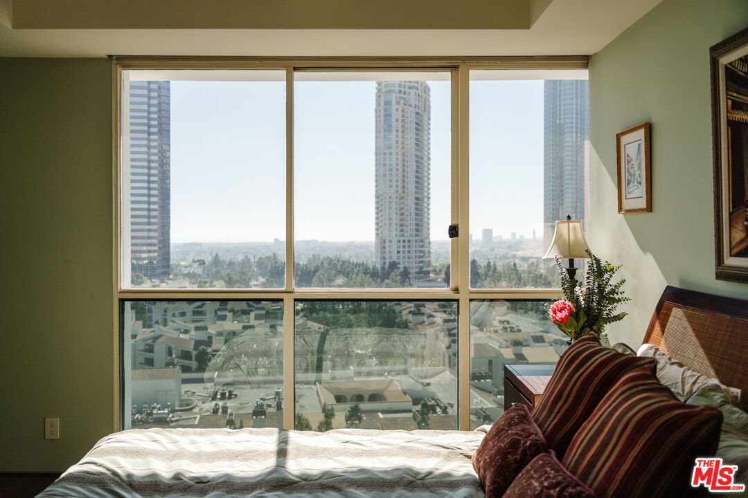 2170 E Century Park Unit: 1805