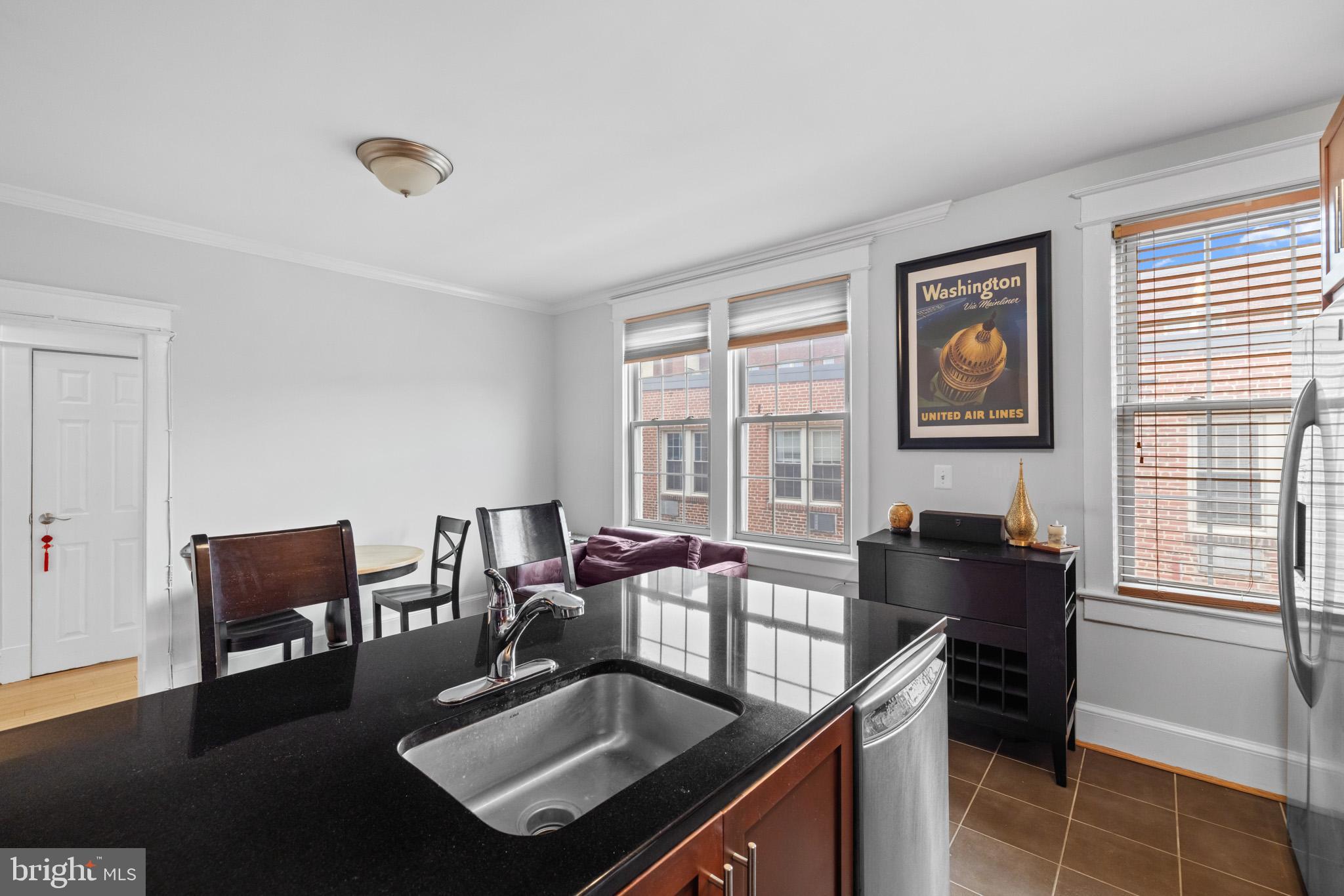 3024 WISCONSIN AVENUE NW 208