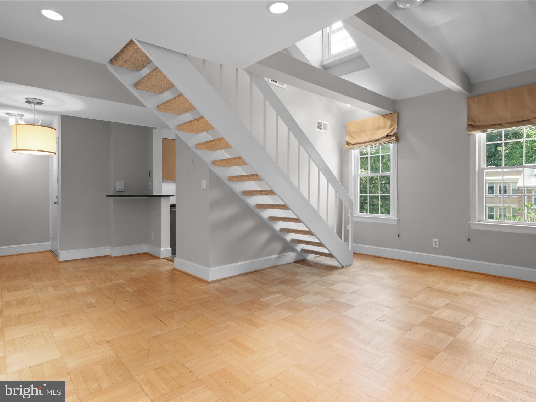 2721 ORDWAY STREET NW 5