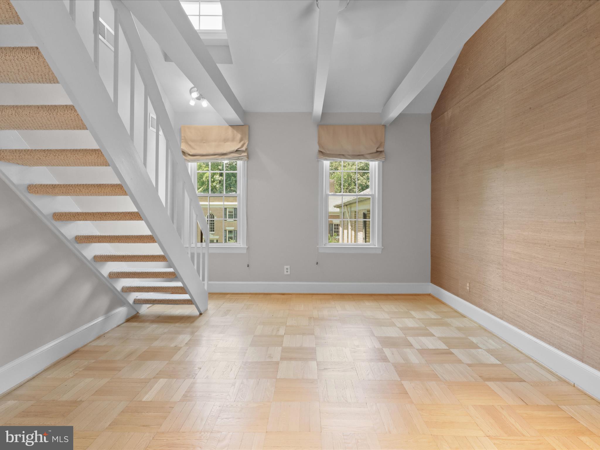 2721 ORDWAY STREET NW 5