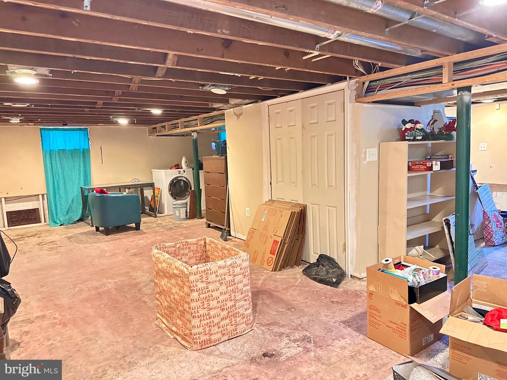 8060 TELEGRAPH ROAD