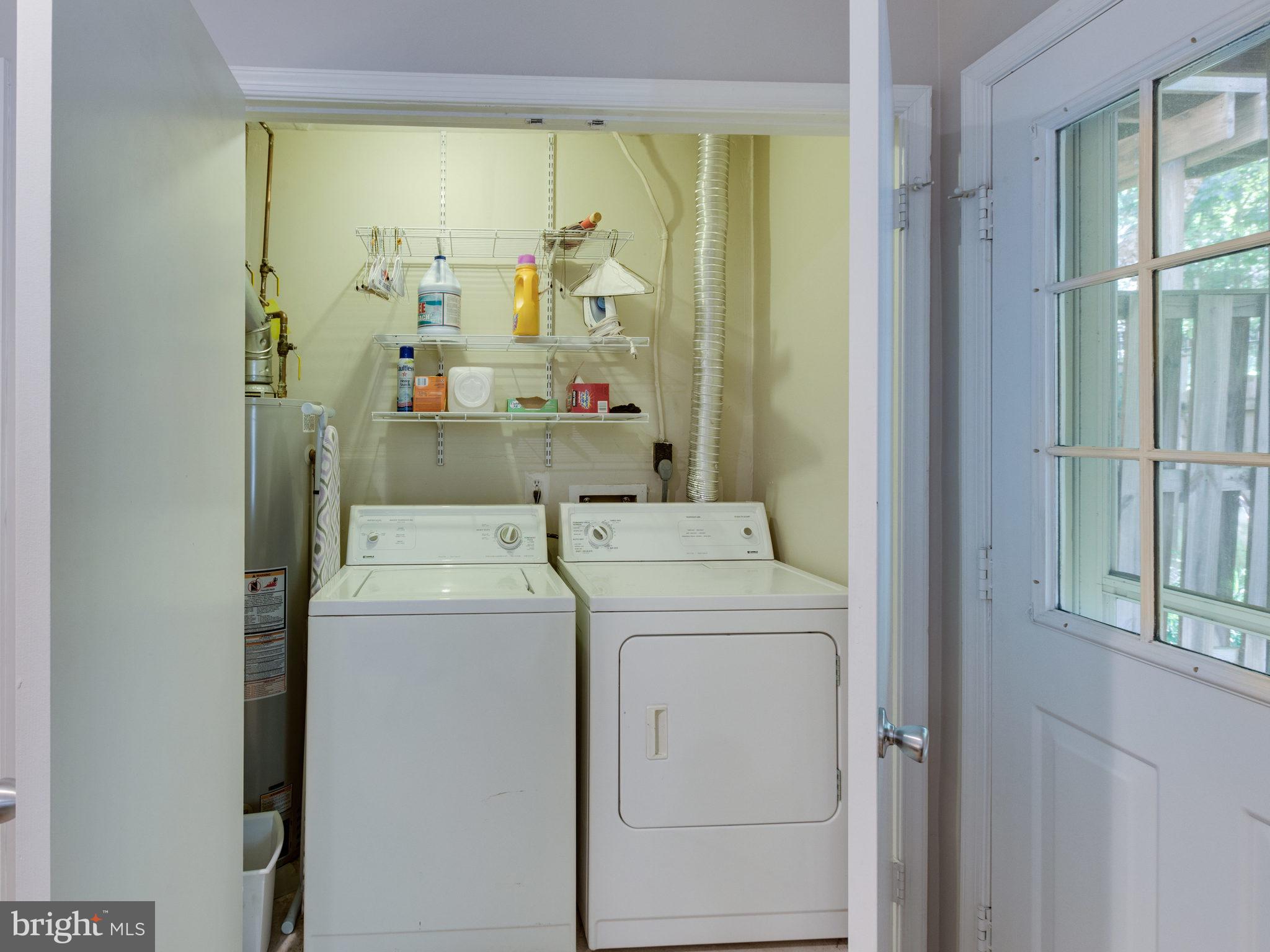 27 CARRIAGE HOUSE CIRCLE