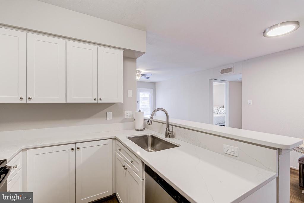 3312 WYNDHAM CIRCLE 104