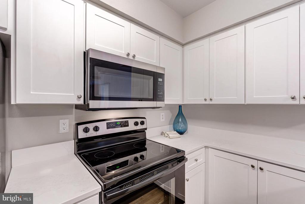 3312 WYNDHAM CIRCLE 104