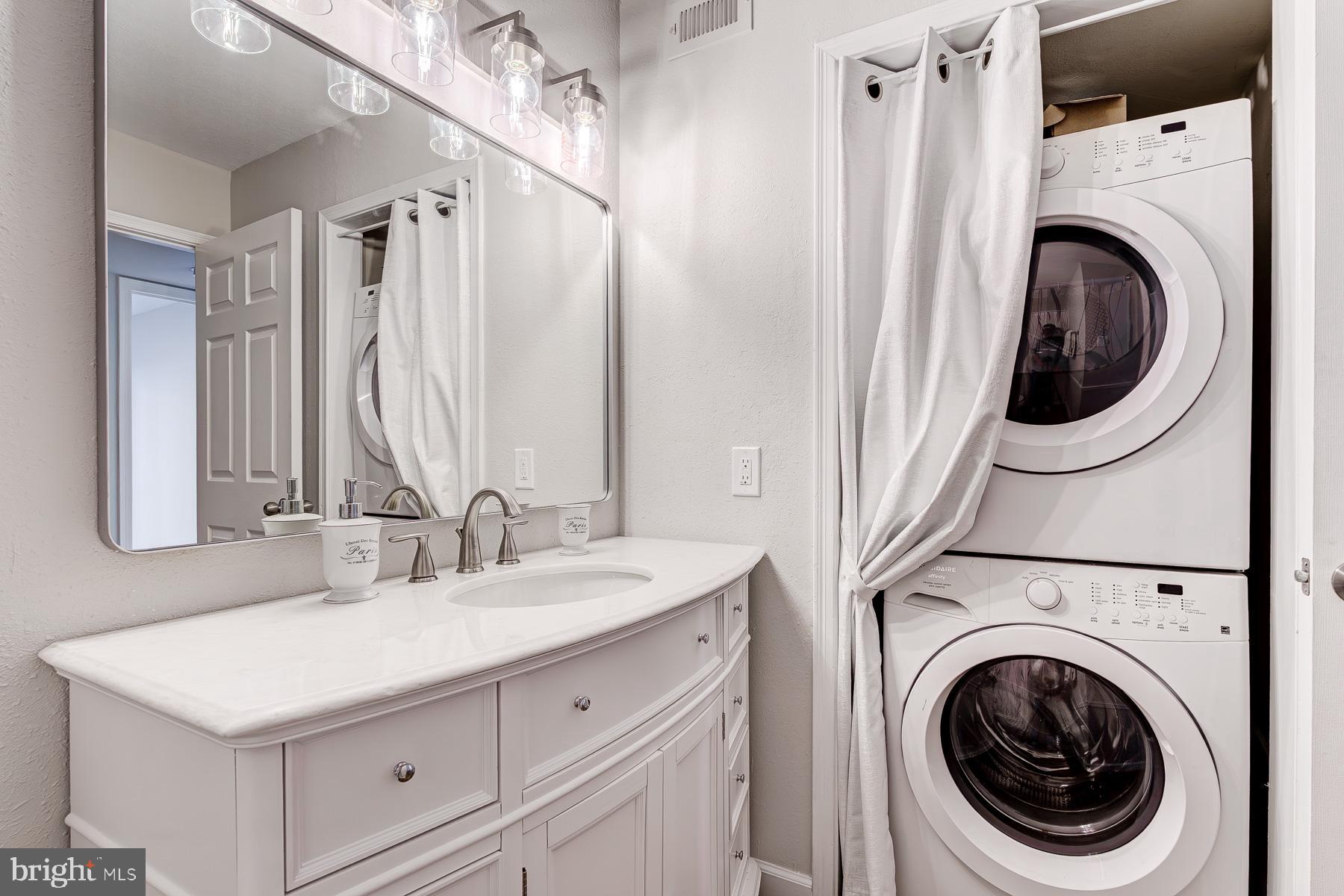 3312 WYNDHAM CIRCLE 104