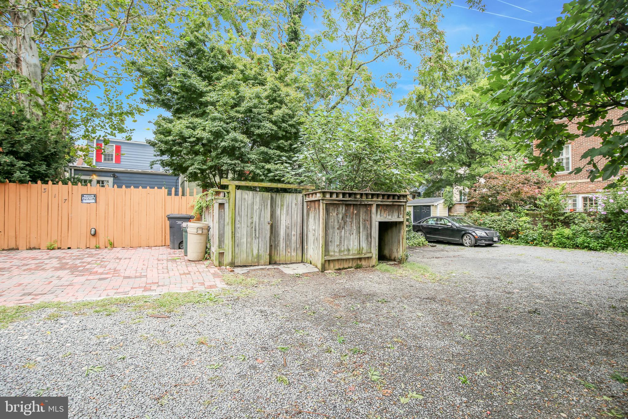 319 N SAINT ASAPH STREET N