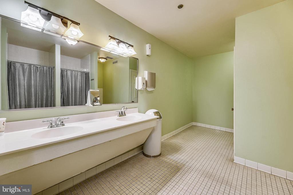 1200 BRADDOCK PLACE 610