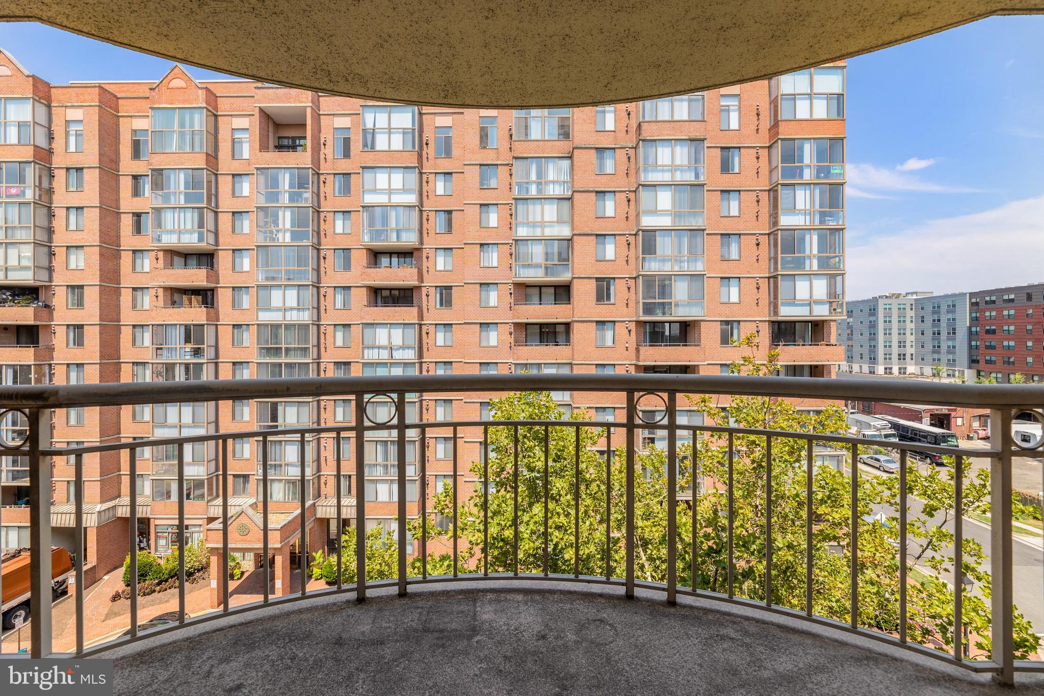 1200 BRADDOCK PLACE 610