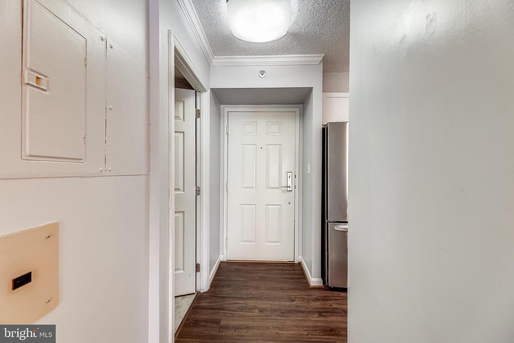 1200 BRADDOCK PLACE 610
