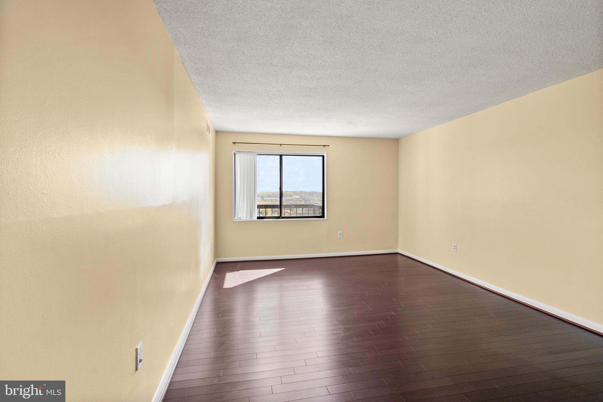 200 N PICKETT STREET N 1515