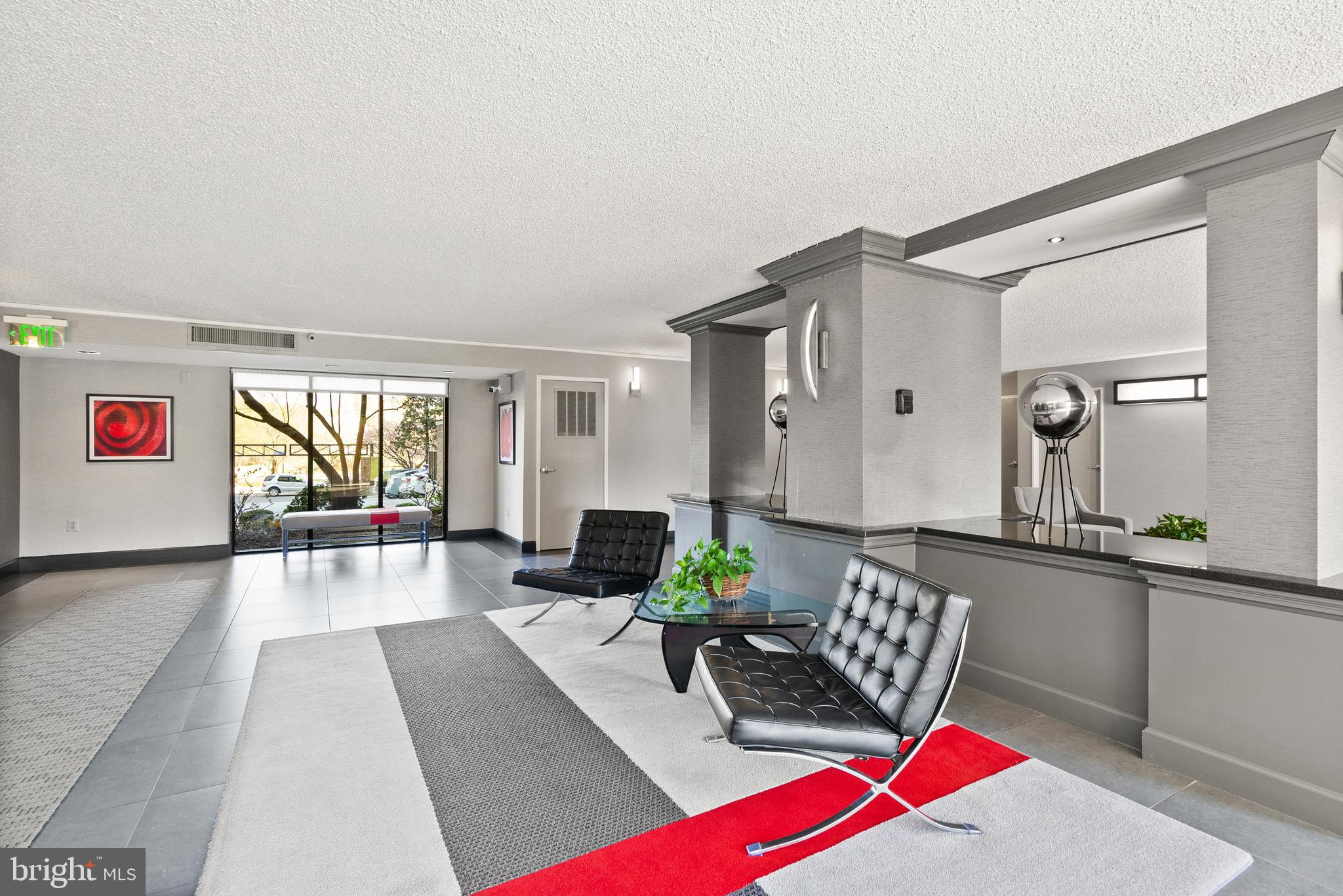 200 N PICKETT STREET N 1515