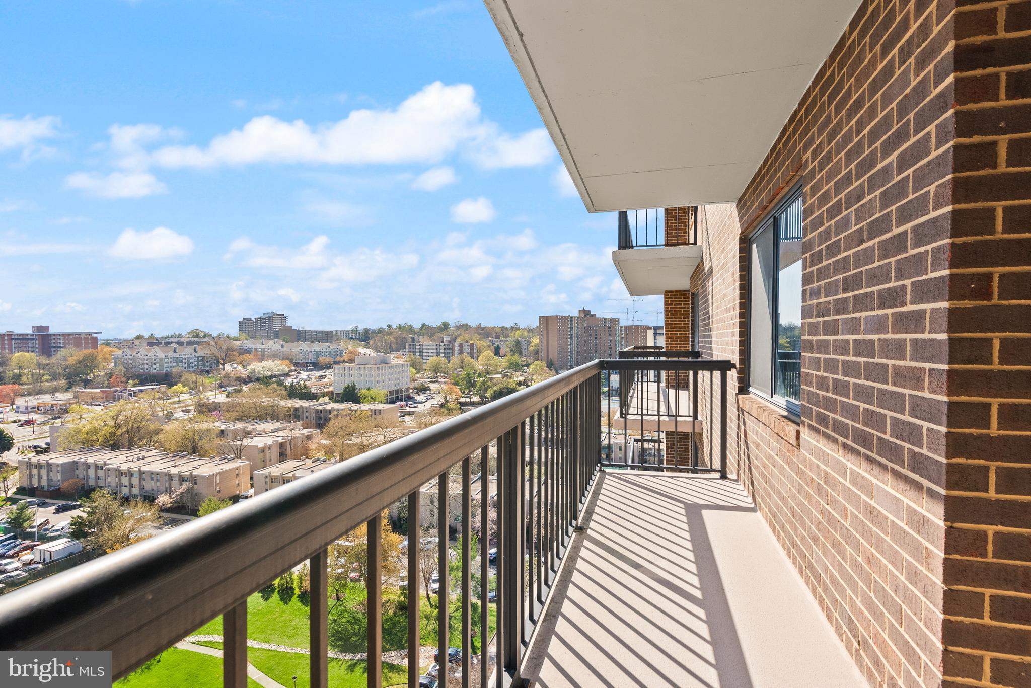 200 N PICKETT STREET N 1515