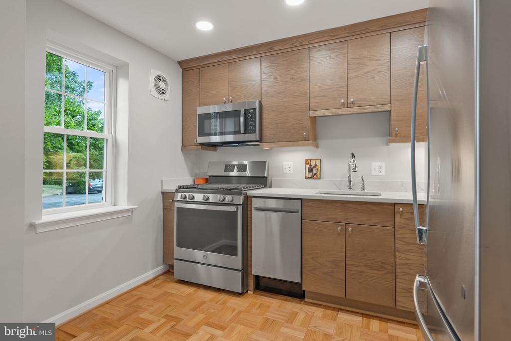 1707 BELLE VIEW BOULEVARD A1