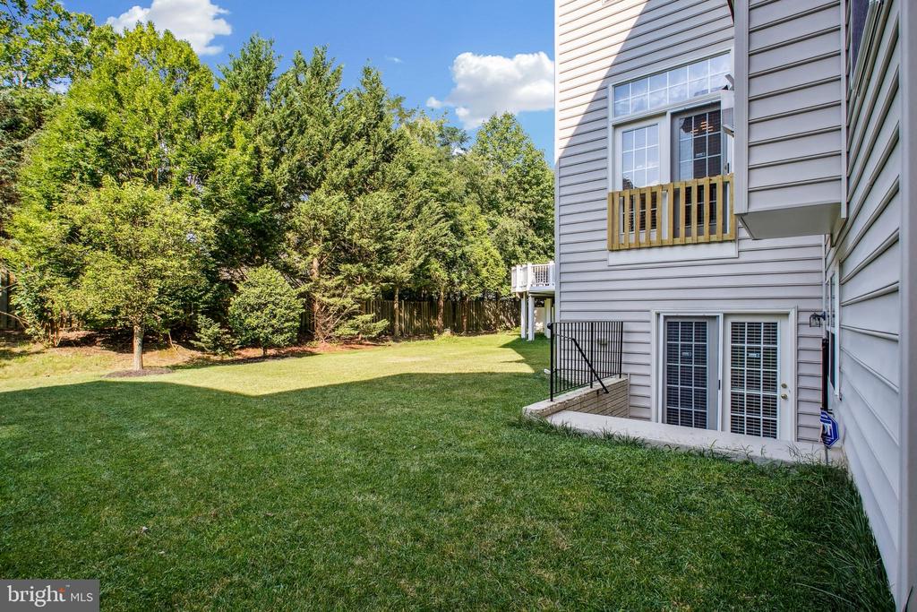 7234 RITA GRAY LOOP