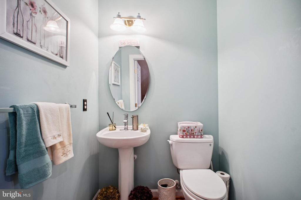 7234 RITA GRAY LOOP
