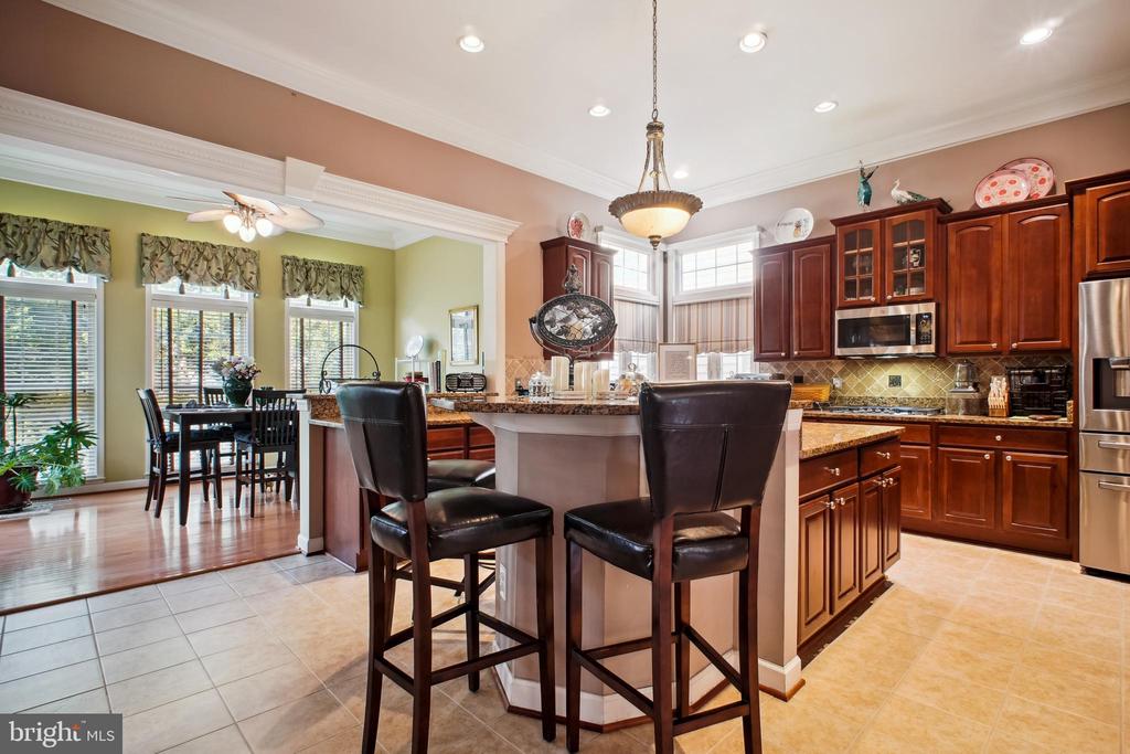 7234 RITA GRAY LOOP