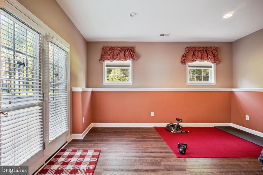 7234 RITA GRAY LOOP