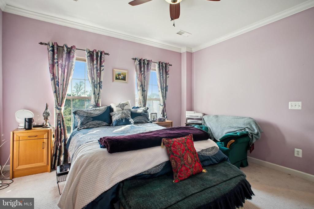 7234 RITA GRAY LOOP