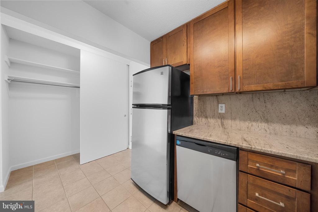 2059 HUNTINGTON AVENUE 1410