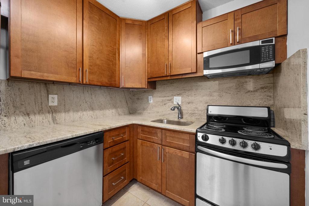 2059 HUNTINGTON AVENUE 1410
