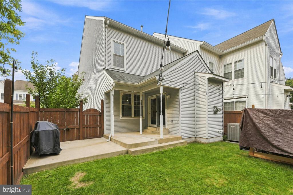 13118 HEARTHSIDE LANE