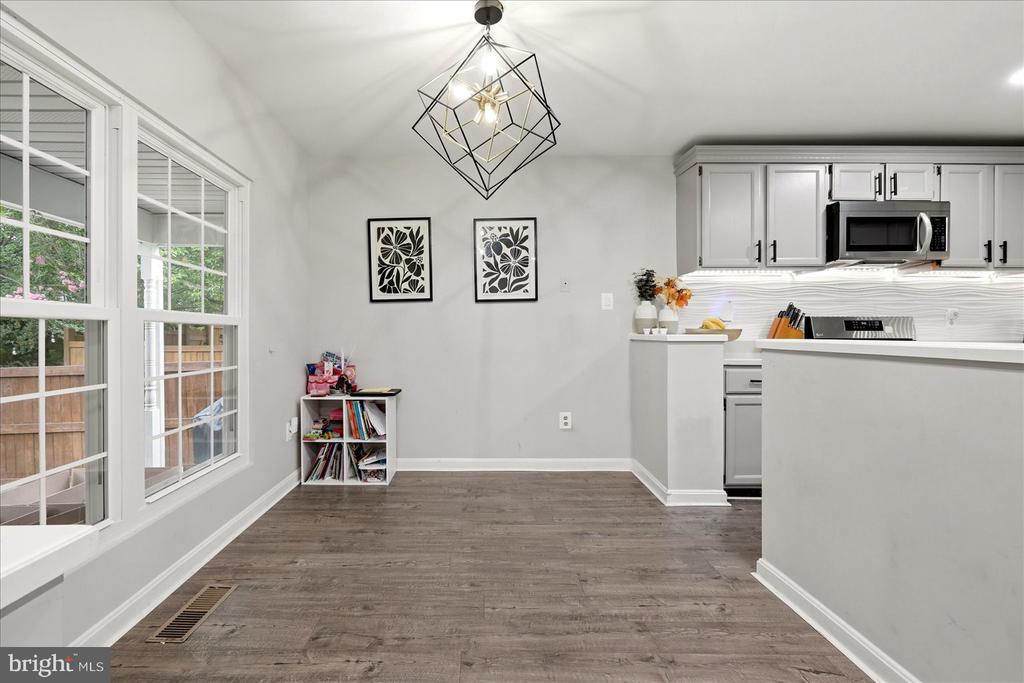 13118 HEARTHSIDE LANE