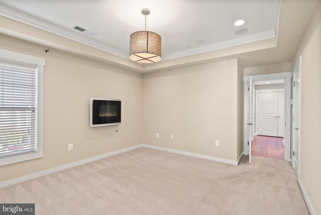 42395 PALE IRIS TERRACE