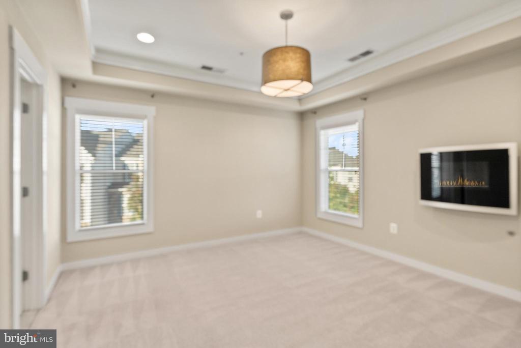 42395 PALE IRIS TERRACE