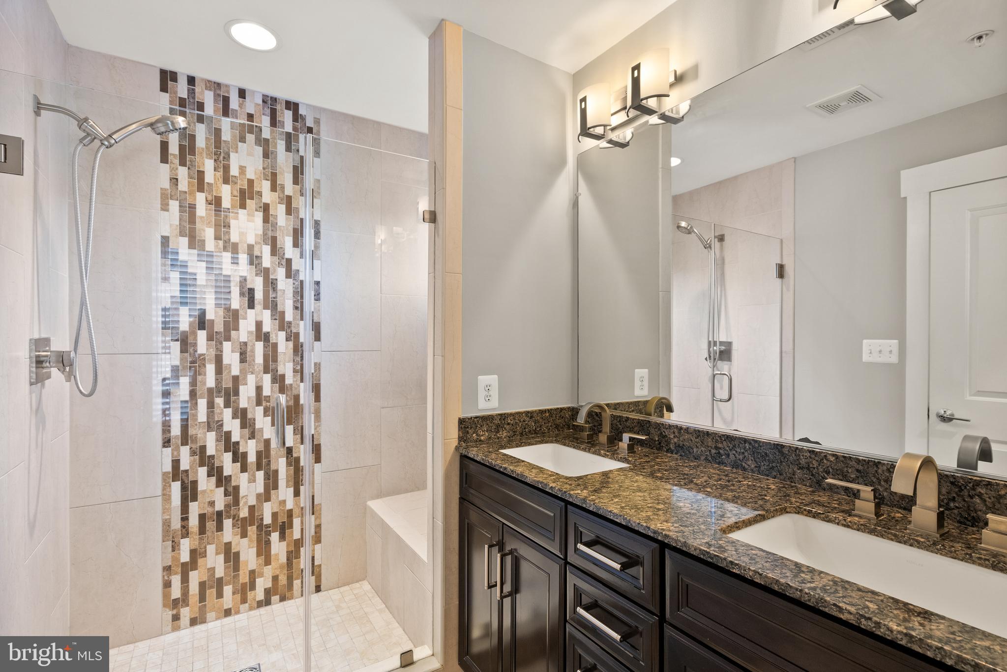 42395 PALE IRIS TERRACE