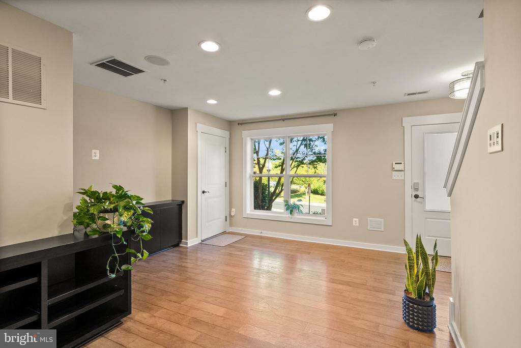 42395 PALE IRIS TERRACE