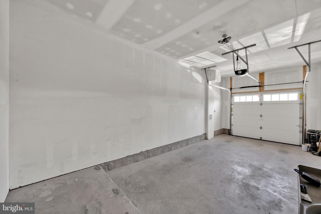 23305 MILLTOWN KNOLL SQUARE Unit: 103