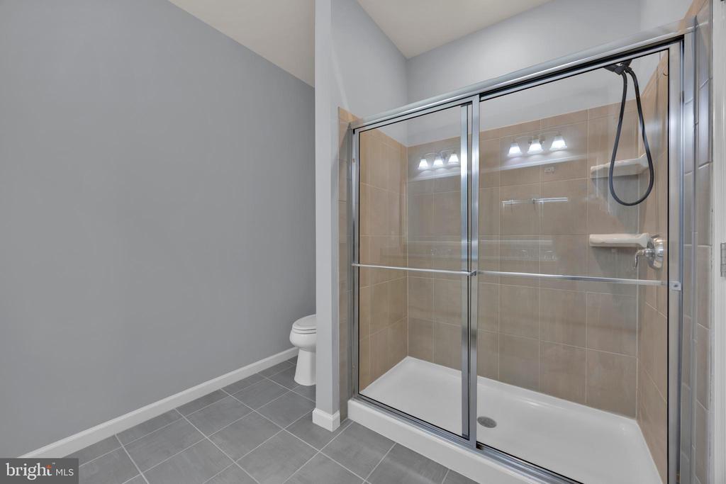 23305 MILLTOWN KNOLL SQUARE Unit: 103