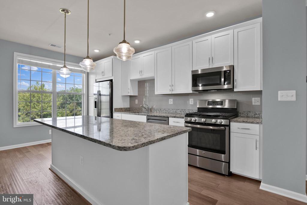 23305 MILLTOWN KNOLL SQUARE Unit: 103