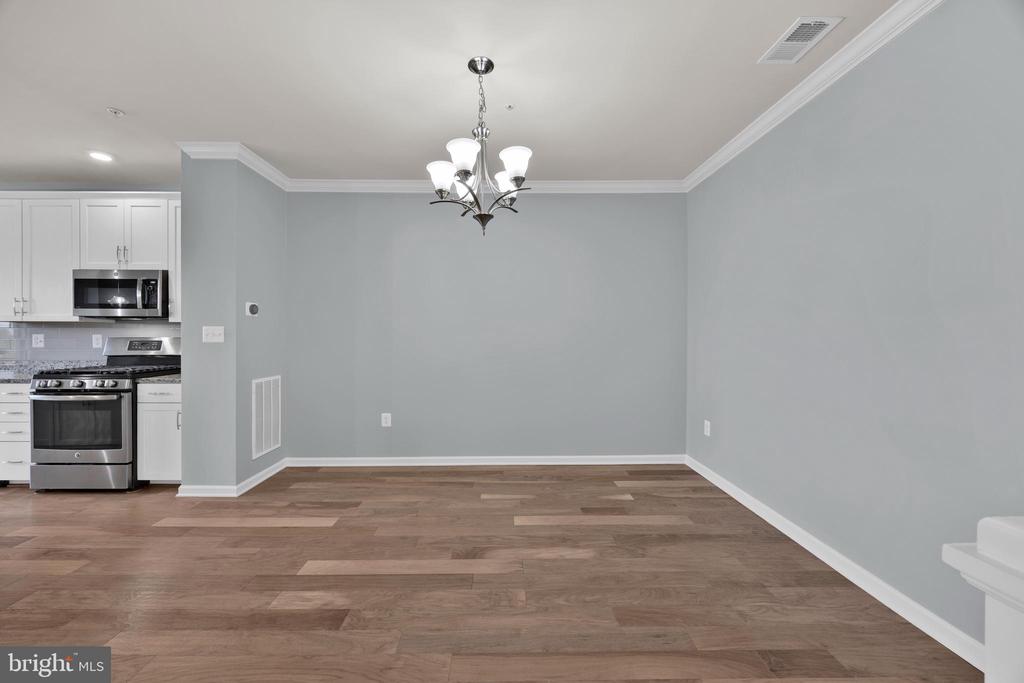 23305 MILLTOWN KNOLL SQUARE Unit: 103