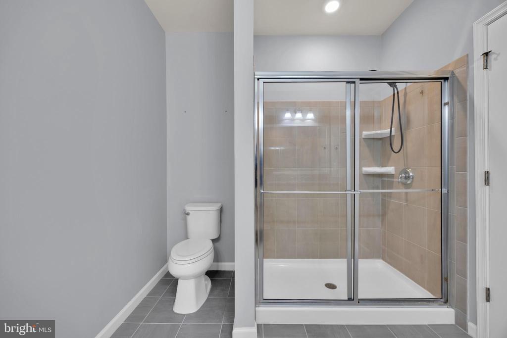 23305 MILLTOWN KNOLL SQUARE Unit: 103
