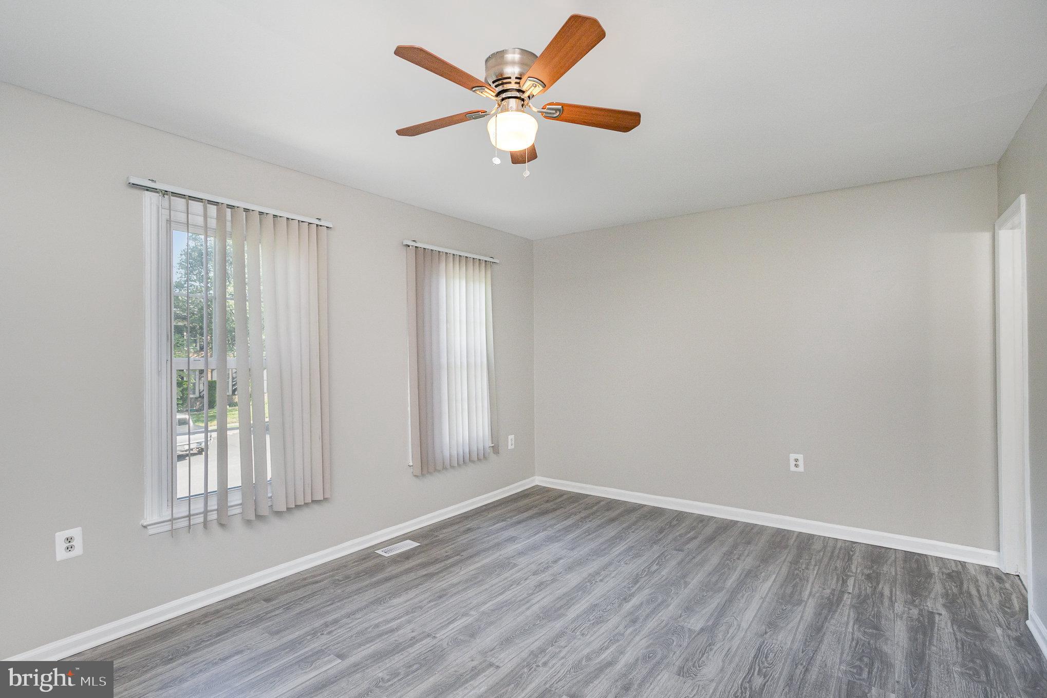 12123 STONEFORD DRIVE