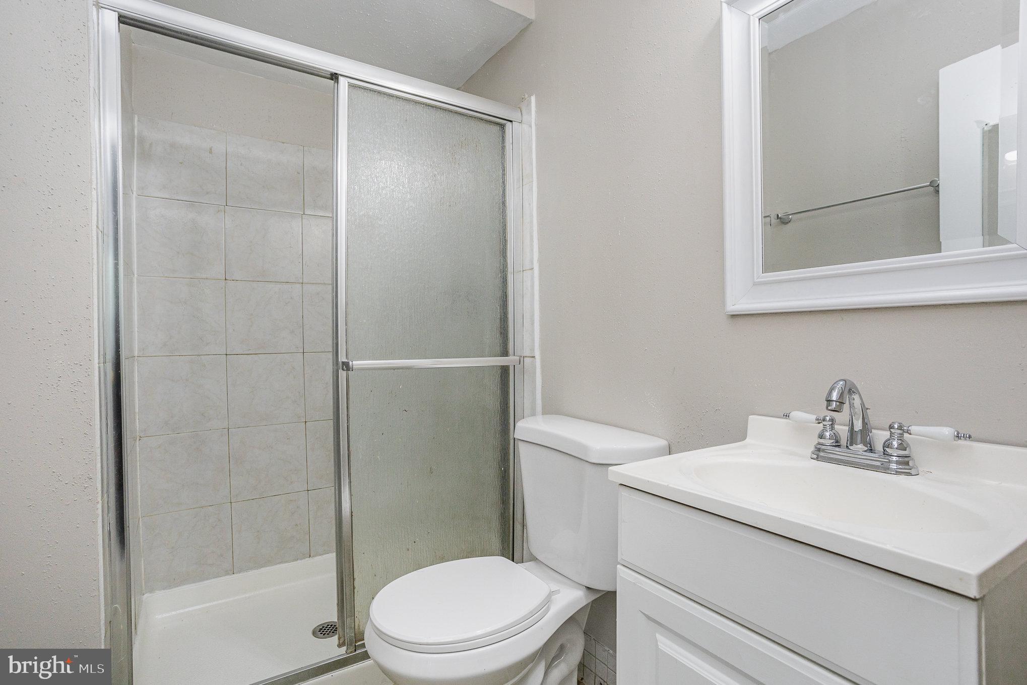 12123 STONEFORD DRIVE