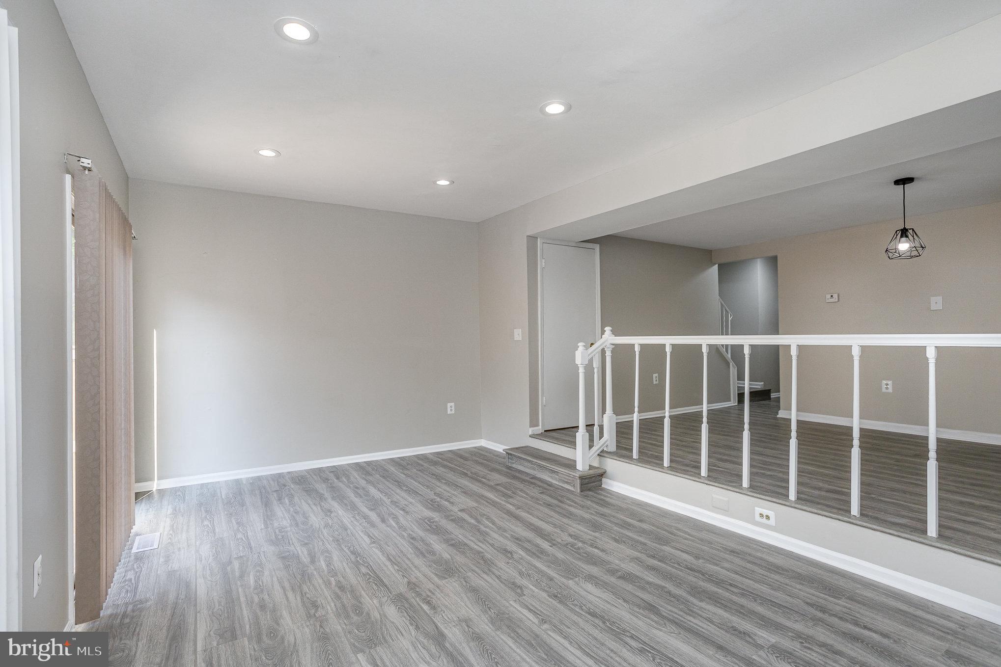 12123 STONEFORD DRIVE