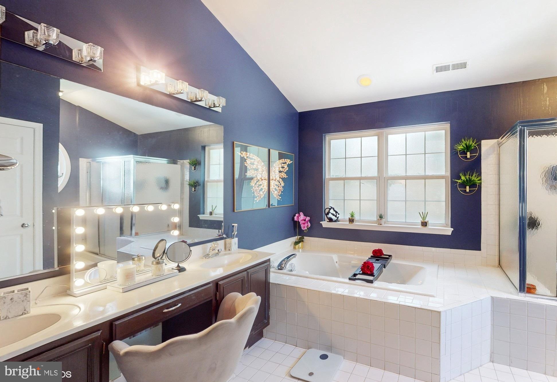 98 NORTHAMPTON BOULEVARD