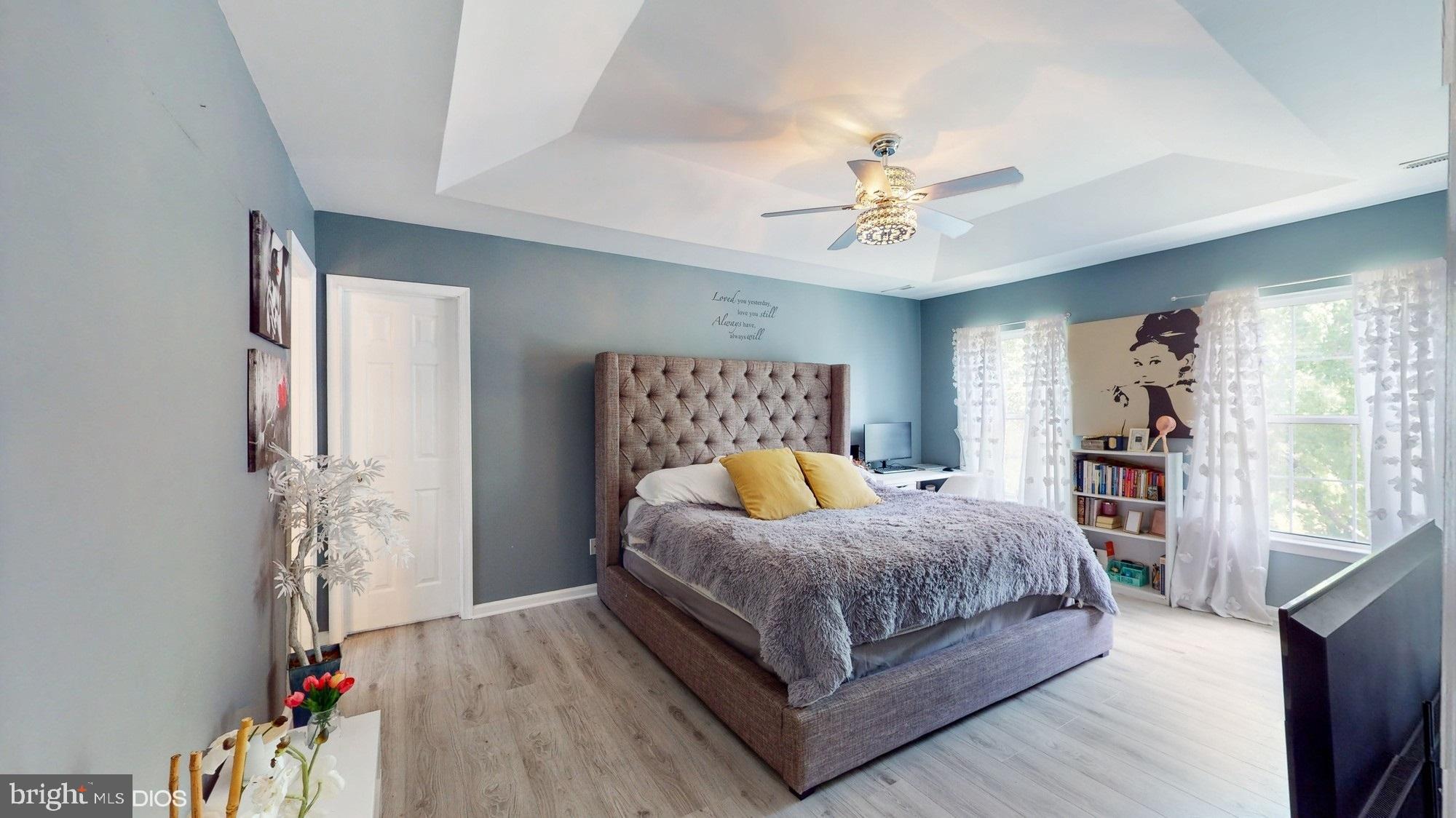 98 NORTHAMPTON BOULEVARD