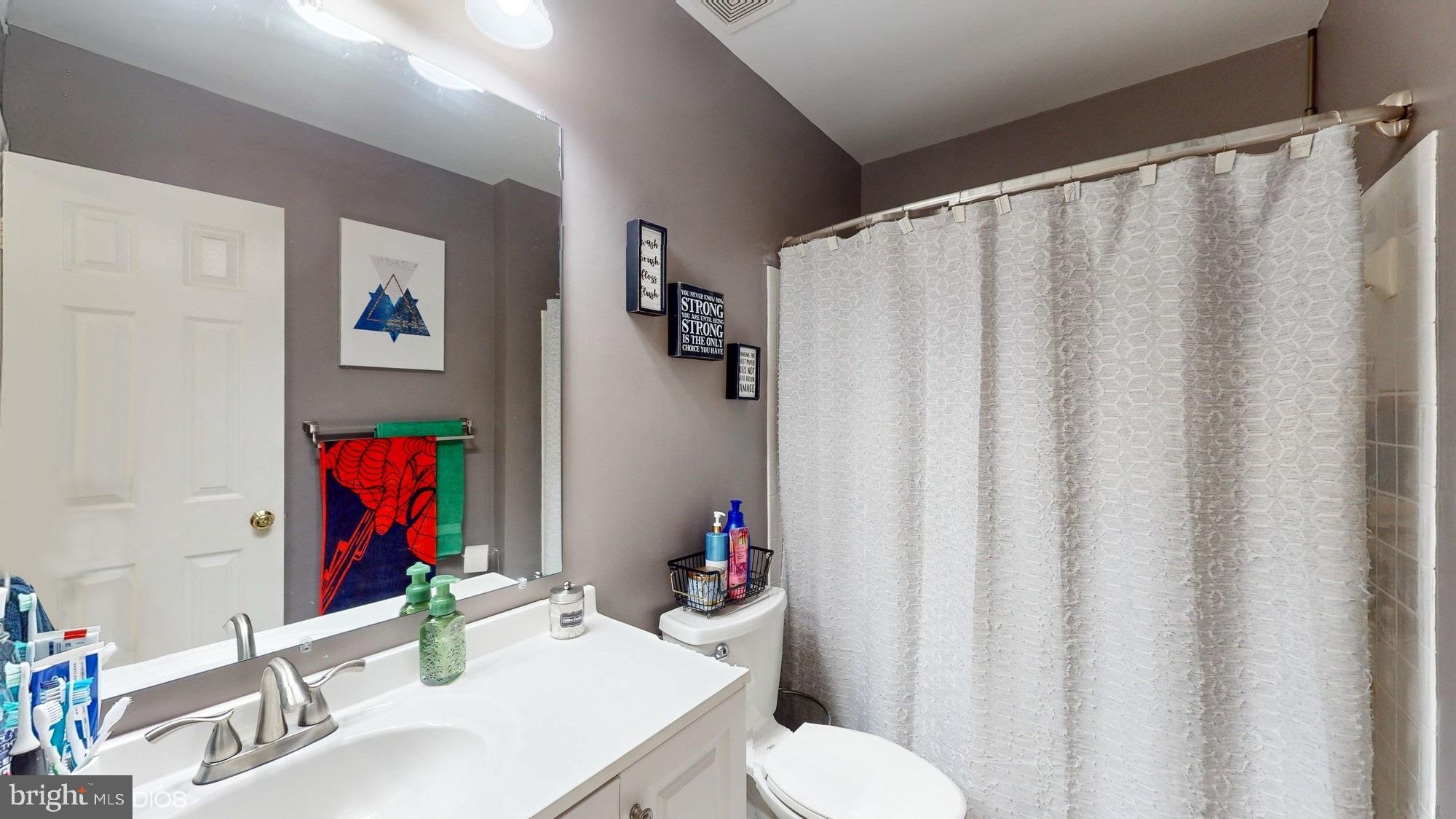 98 NORTHAMPTON BOULEVARD