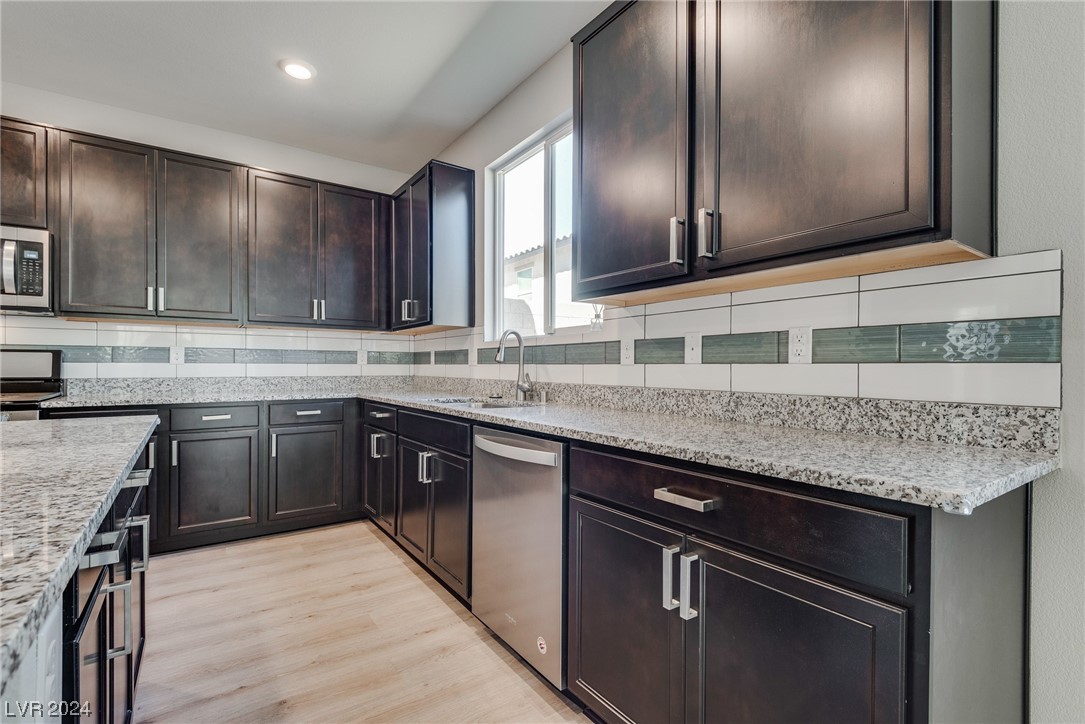 3876 Park Field Drive