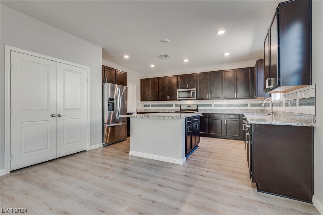 3876 Park Field Drive