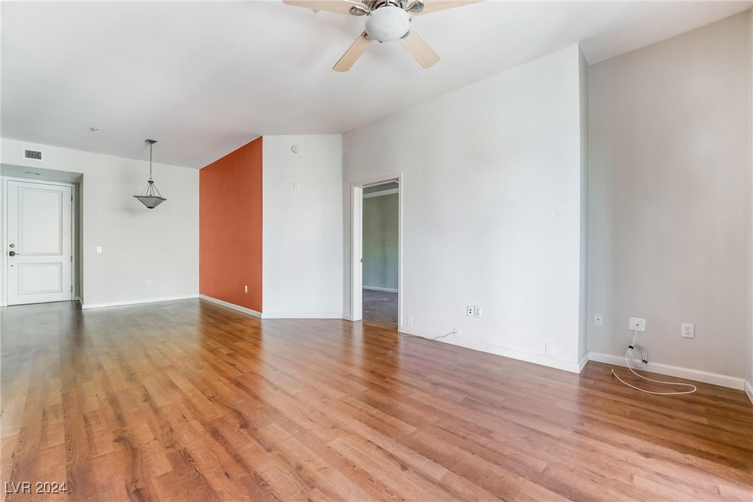 35 East Agate Avenue 405