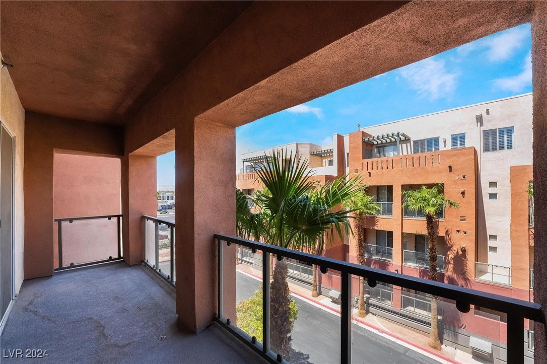 35 East Agate Avenue 405