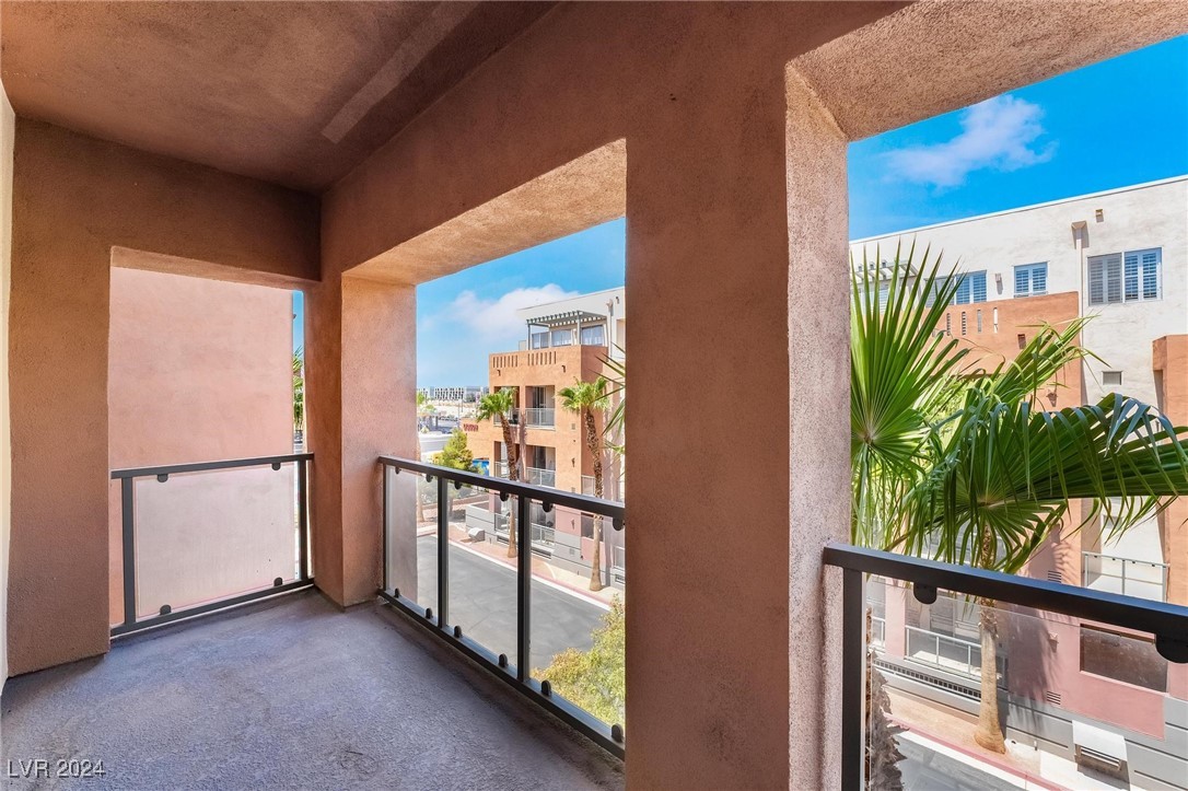 35 East Agate Avenue 405