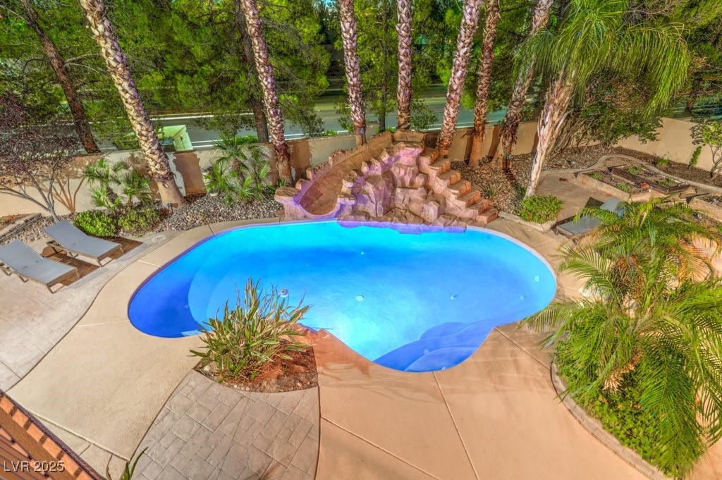 249 Timber Hollow Street